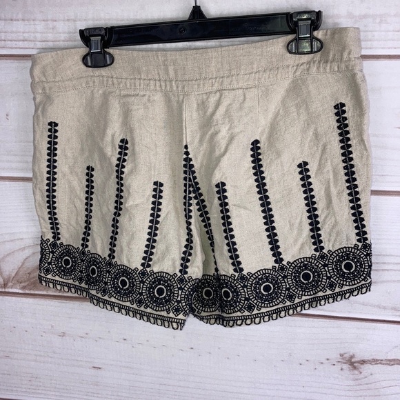 Ann Taylor Loft Tan and Black Embroidered Linen Shorts - Size 4 - Picture 5 of 10